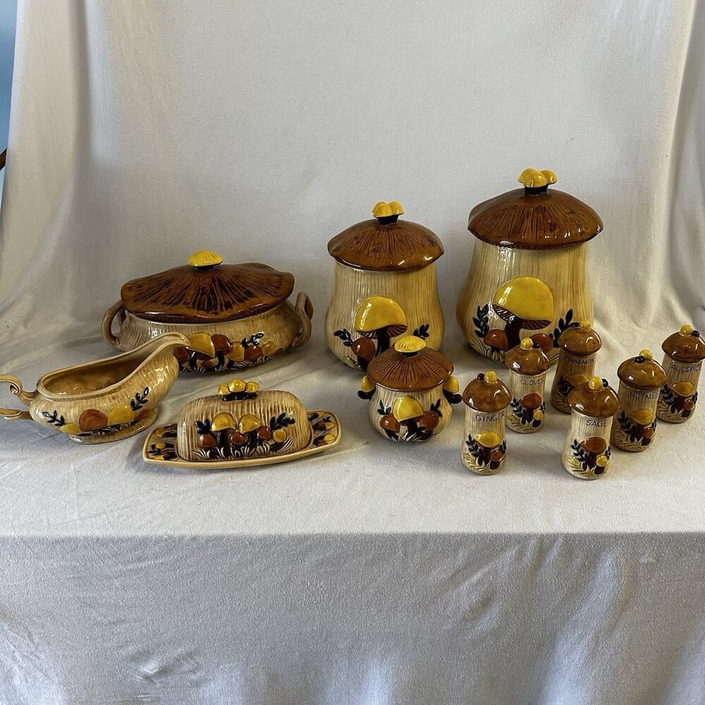 Vintage Arnel’s MCM Ceramic Kitschy Mushroom Canister Spice Container Set 12 PC